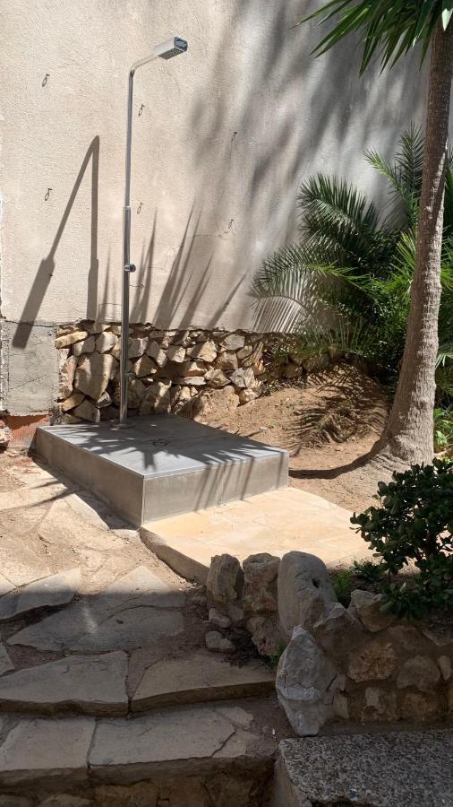 Apartamento Ginette Sunbeach ซาลอว์ ภายนอก รูปภาพ